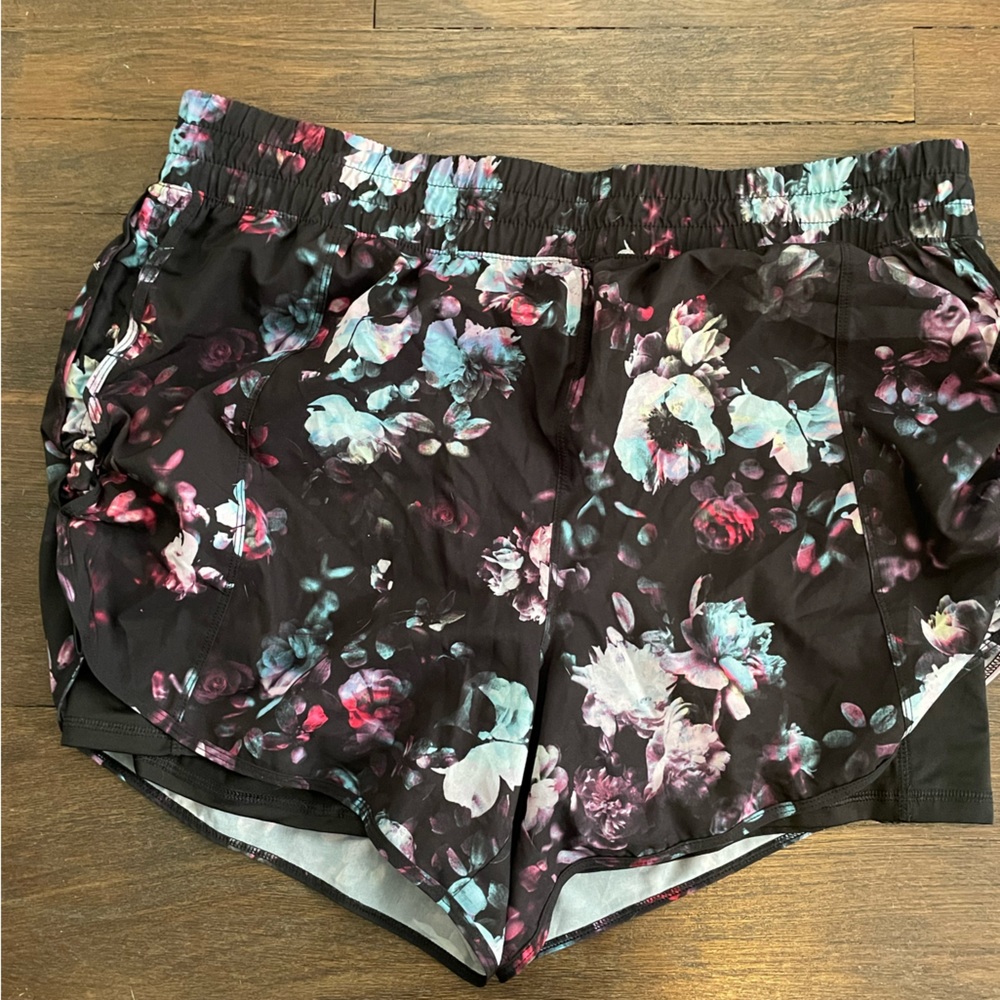 Workout shorts